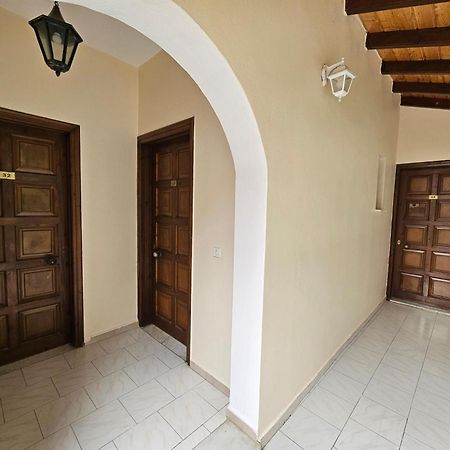 Villa Elena Ypsos Exteriör bild
