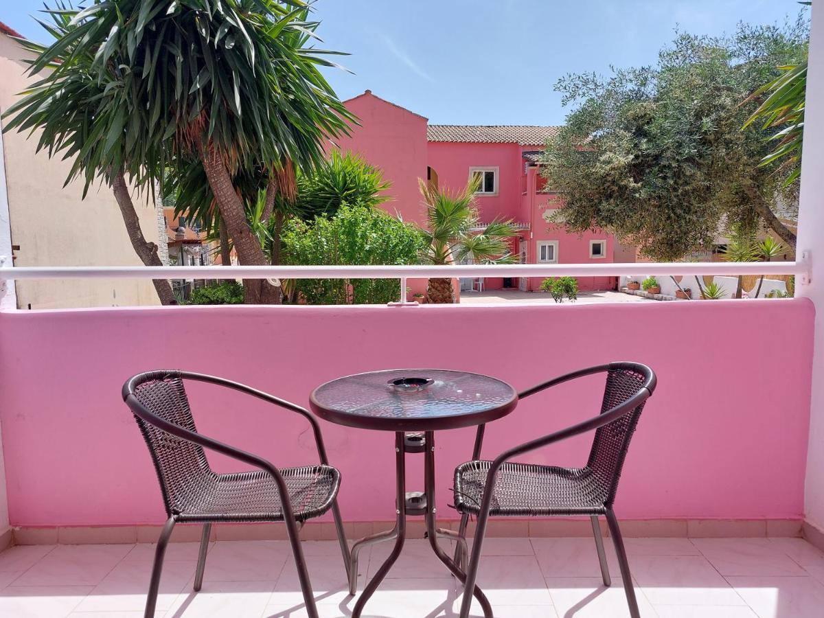 Villa Elena Ypsos Exteriör bild
