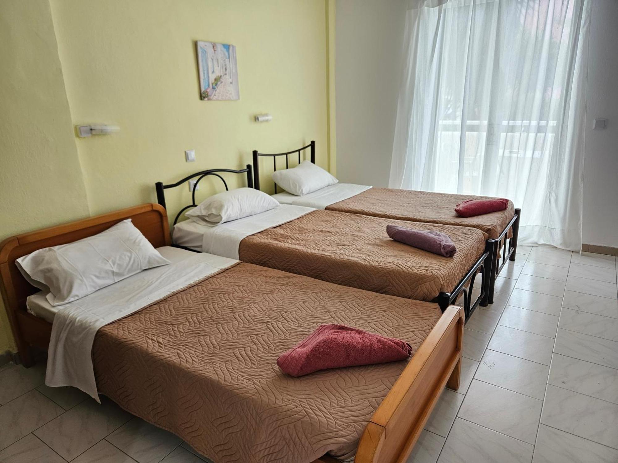 Villa Elena Ypsos Exteriör bild