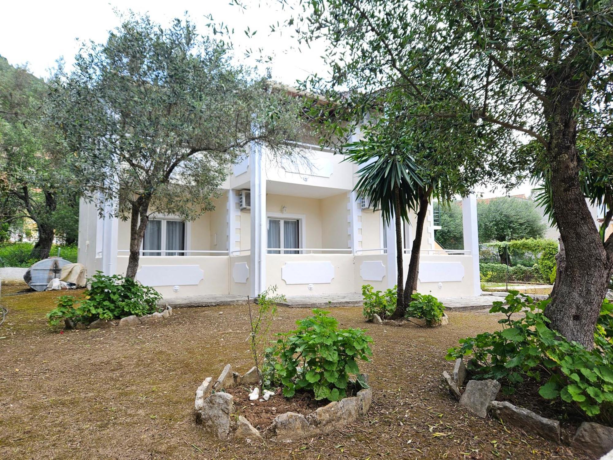 Villa Elena Ypsos Exteriör bild