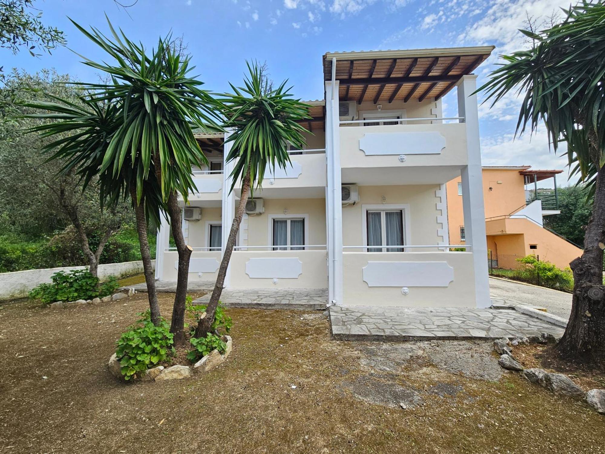 Villa Elena Ypsos Exteriör bild